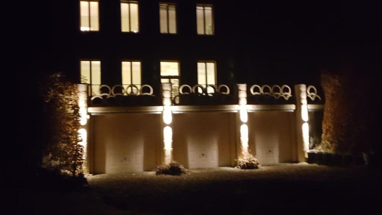 Die Alte Schule App St. Vith Exteriör bild